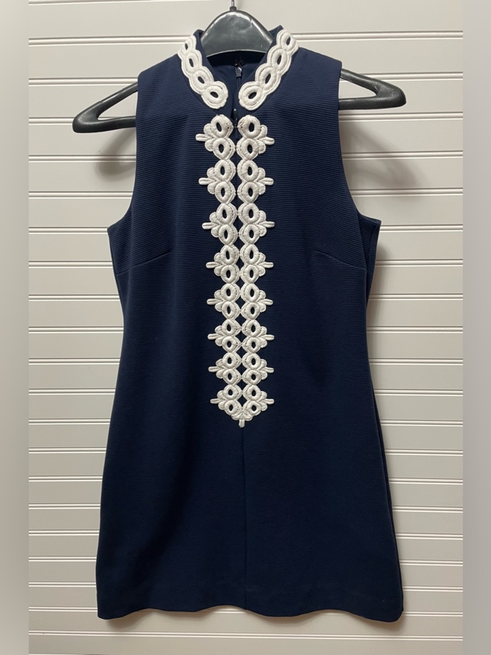 Lily Pulitzer Calista Navy Sleeveless Shift Dress with White Trim Small S